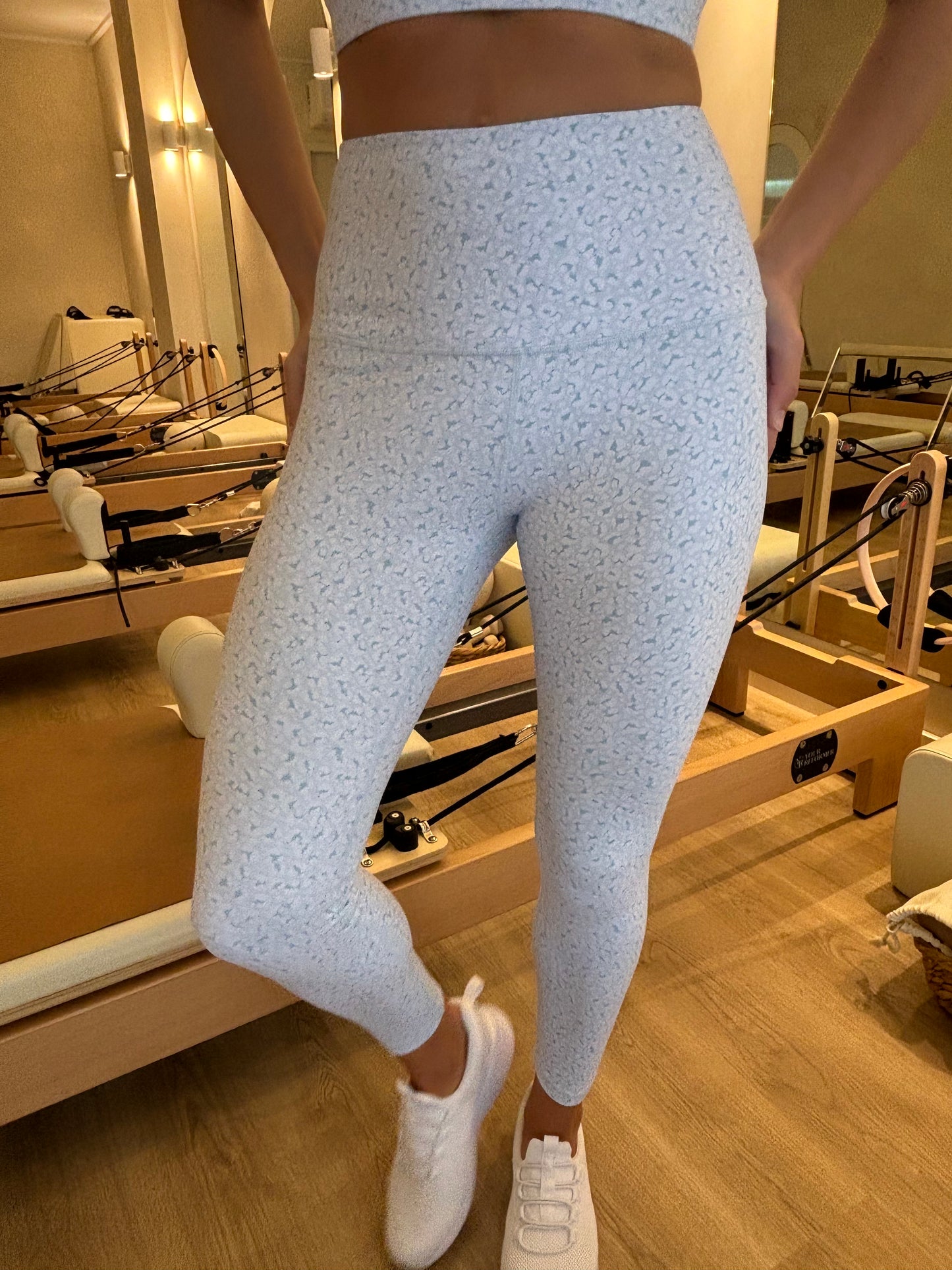 Snow Leopard Long Legging